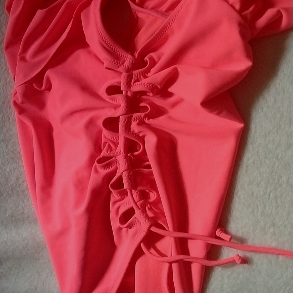 TINIBikini - Picture 2 of 3